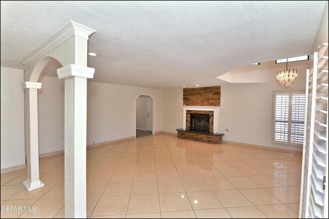 Building Photo - 11620 Laura Marie Dr