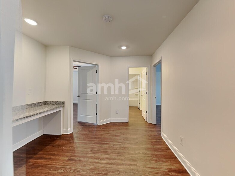 Building Photo - 1478 Aquamarine Dr