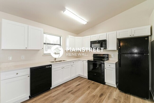 Building Photo - 4 Bedroom Pet-Friendly Home in Lehigh Acres, FL with Main Street Renewal