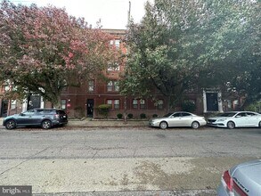 Building Photo - 7057 Cresheim Rd
