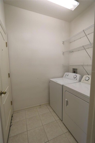 Building Photo - 4027 Langdrum Dr