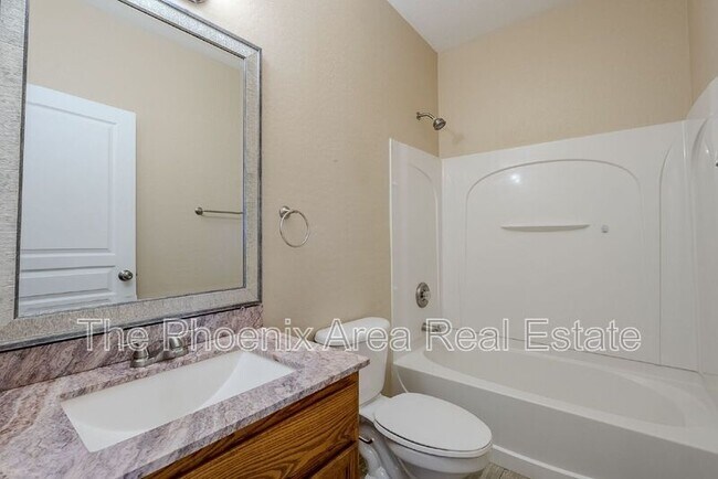 Building Photo - 29189 N Shannon Dr