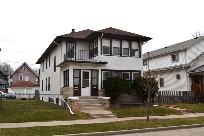 Building Photo - 1448 S 73rd St