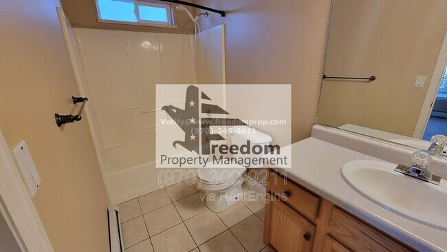 Building Photo - 736 Galena Dr