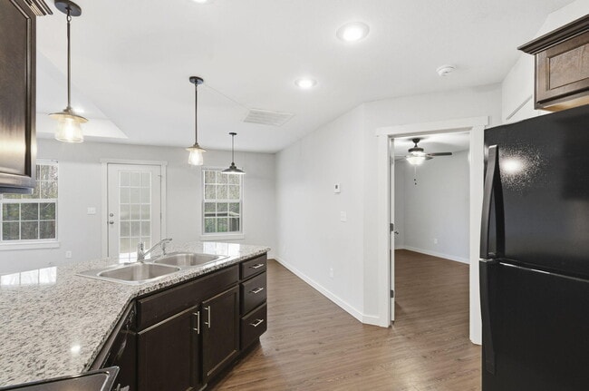 Building Photo - 5910 N 23rd St