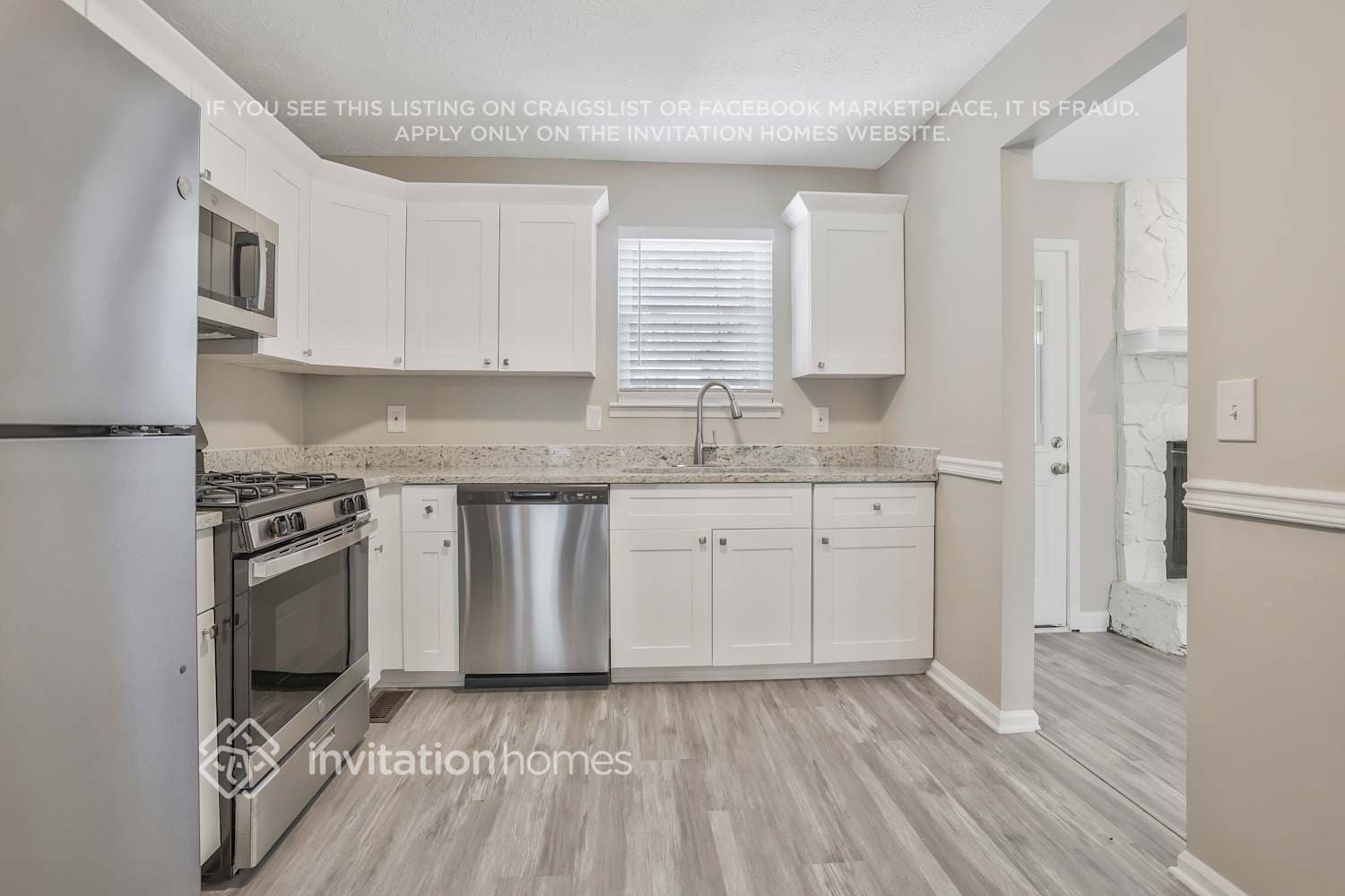 Building Photo - 3102 Carmel Dr