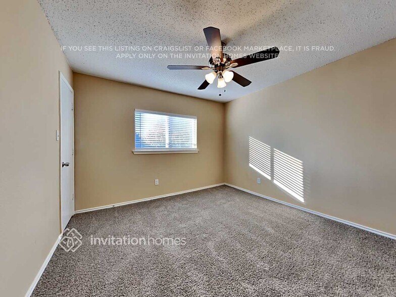 Building Photo - 2100 Collington Dr
