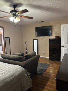 Building Photo - 1704 Princeton Woods Dr W