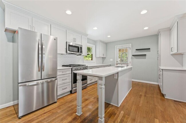 Building Photo - 2679 Harrington Dr