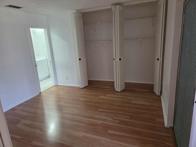 Building Photo - 5730 Fernley Dr E