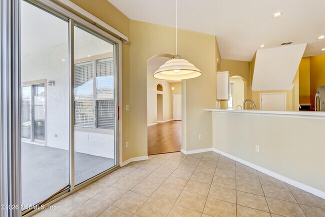 Building Photo - 12983 Quincy Bay Dr