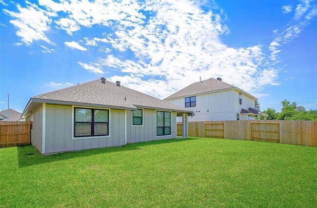 Building Photo - 1134 Tomball Downs Dr