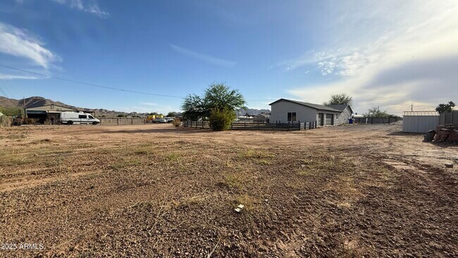 Building Photo - 25723 S Hawes Rd