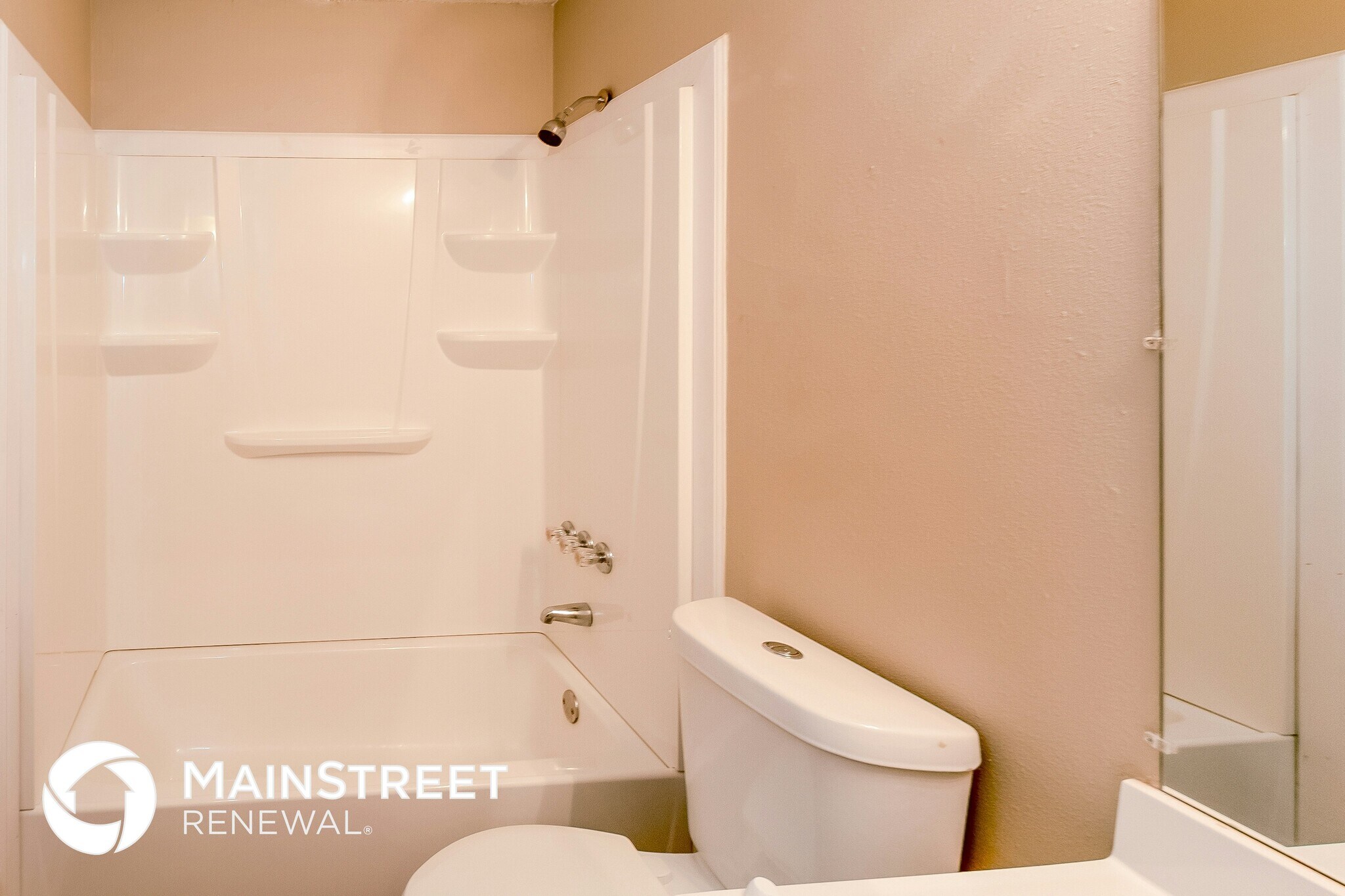 Building Photo - 3539 Kirby Valley Dr