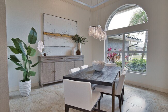 Building Photo - Luxury Home with Saltwater Heated Pool, Spa & Spectacular Golf Course Views, and includes Social ...