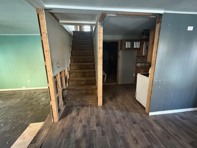 Building Photo - 419 Byng St