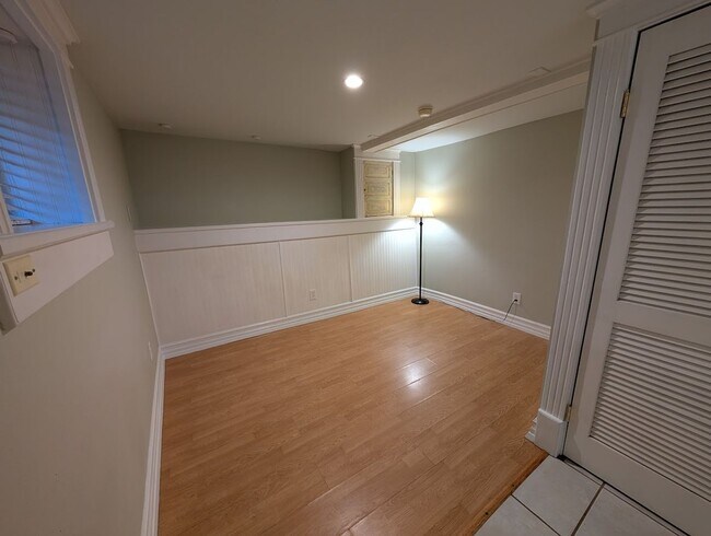 Building Photo - JL1-TFS