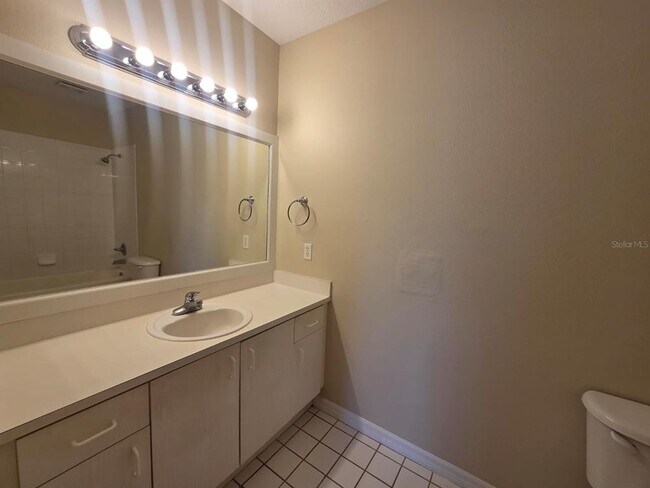 Building Photo - 489 Las Cortes Ln
