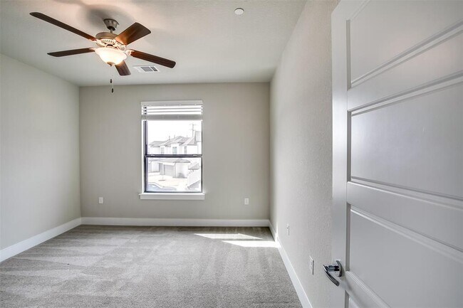 Building Photo - 11400 Culzean Castle Dr