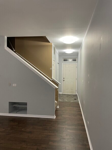 Front Door - 649 Arbor Cir