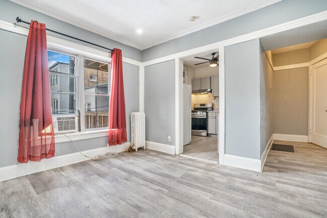 Building Photo - 1707 W Wallen Ave