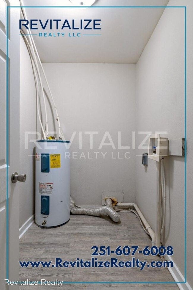 Building Photo - 4 br, 1.5 bath House - 4461 W Myers Rd