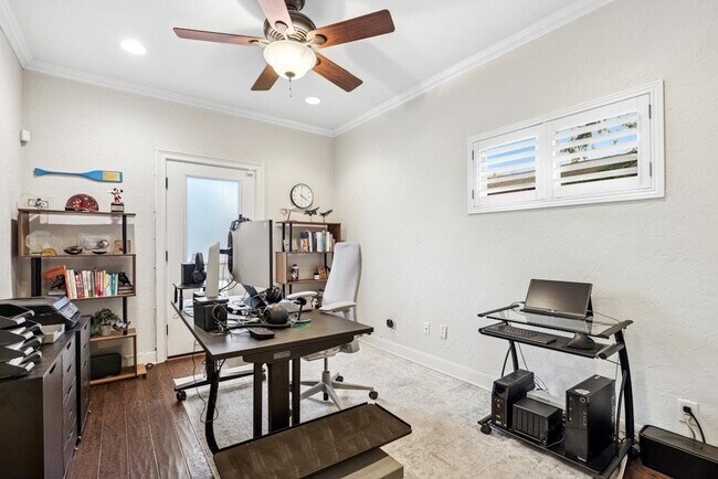 Building Photo - 2307 Alta Vista Ave