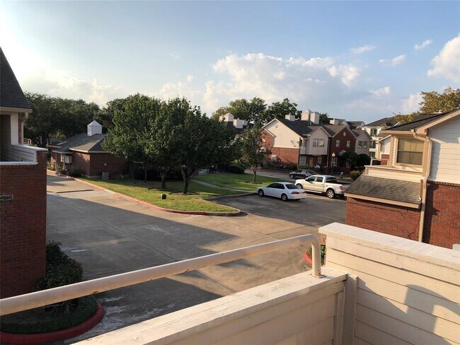 Building Photo - 1103 Dulles Ave