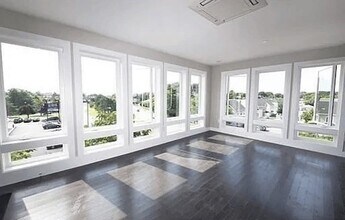 Building Photo - 58 Tolman St