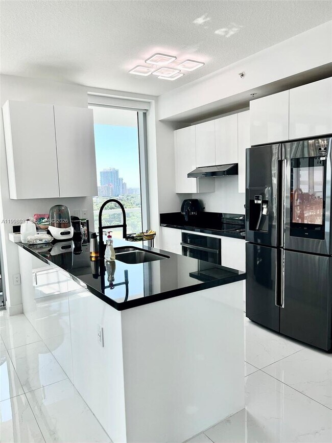 Building Photo - 79 SW 12th St