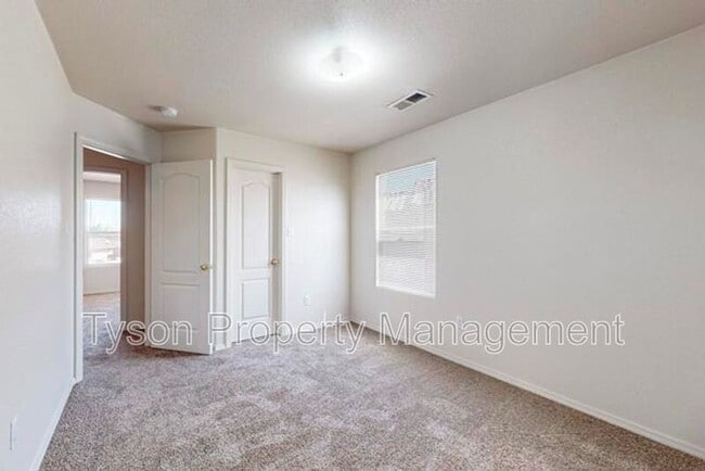 Building Photo - 8924 Indigo Sky Tr SW