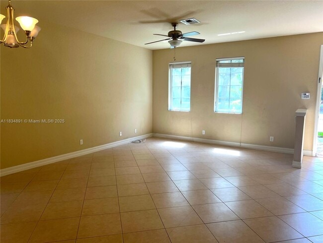 Building Photo - 131 Ennis Ln