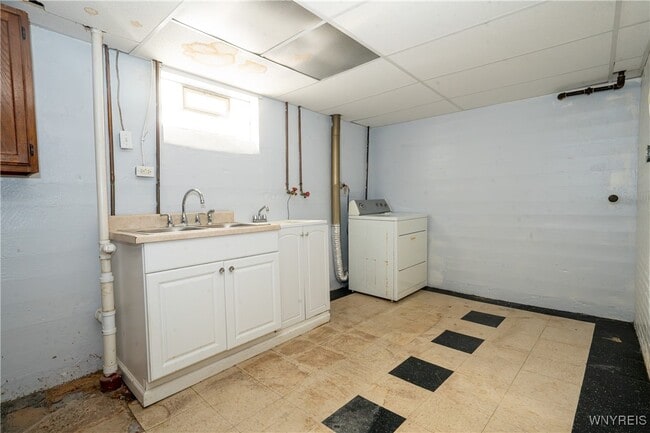 Building Photo - 4097 Bailey Ave