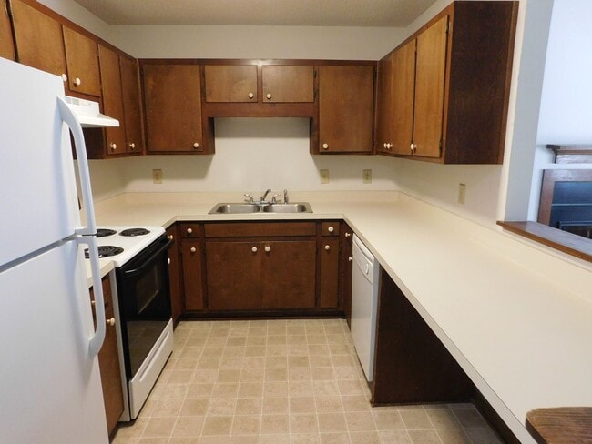 Building Photo - 1540 College Way