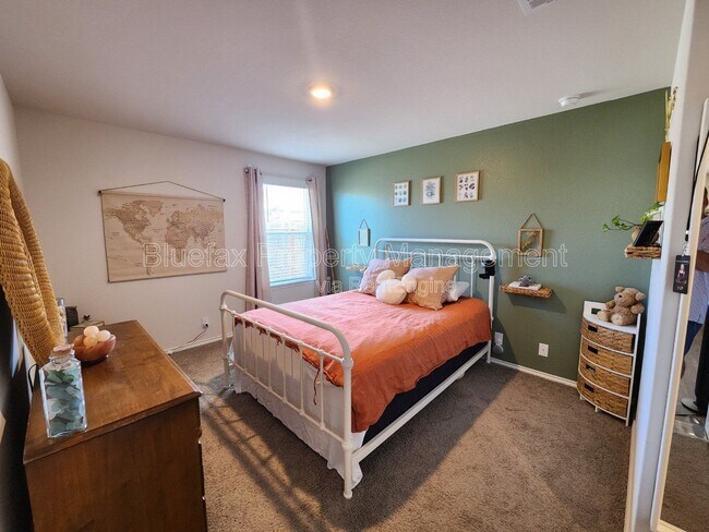 Building Photo - 6619 Dynamic Sound