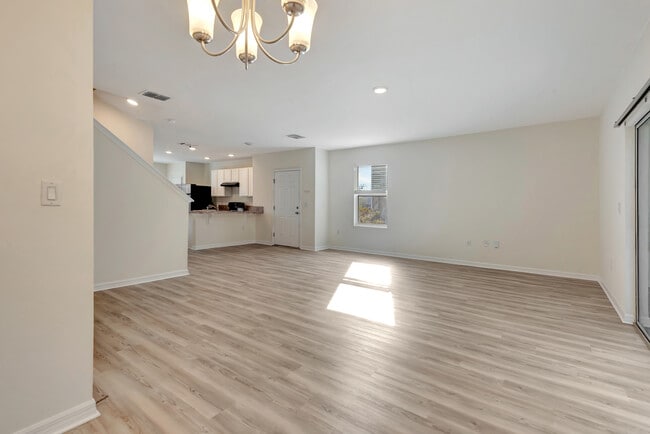 Building Photo - 1624 Primo Ct