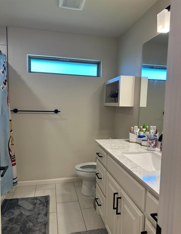 Building Photo - 812 Fox Hollow Dr