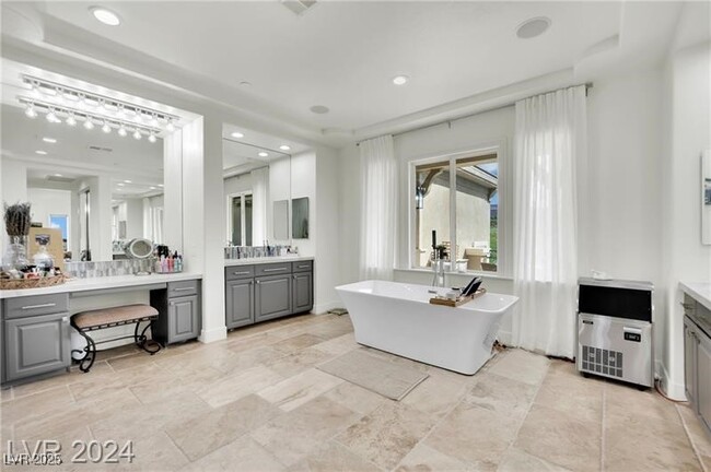 Building Photo - 415 Stone Lair Ct