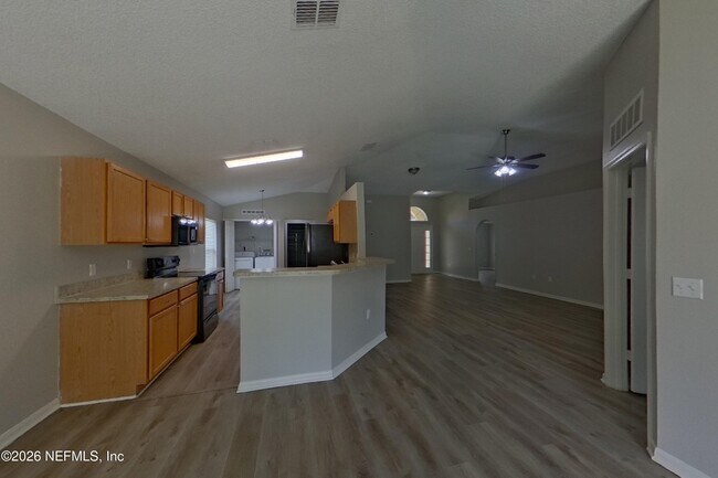 Building Photo - 4138 Clearbrook Cove Rd