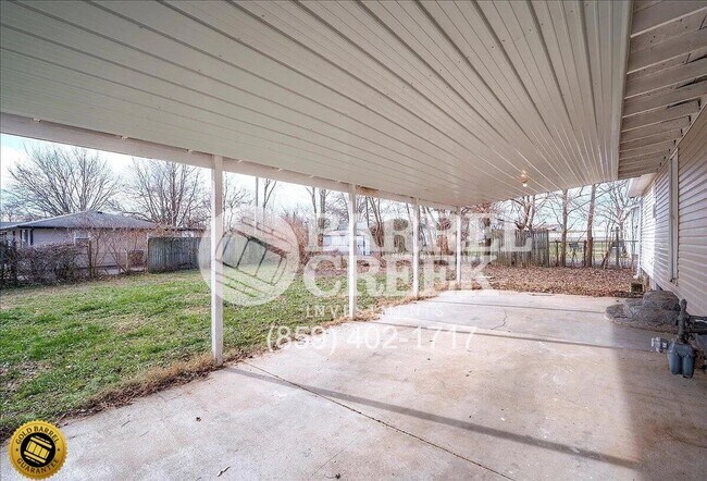 Building Photo - 103 Spring Valley Rd