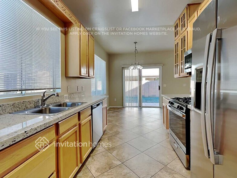 Building Photo - 3926 W Park St