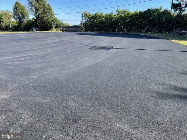 Building Photo - 1213 Old Love Point Rd