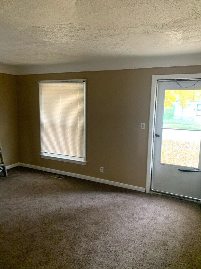 Building Photo - 19516 Trinity St