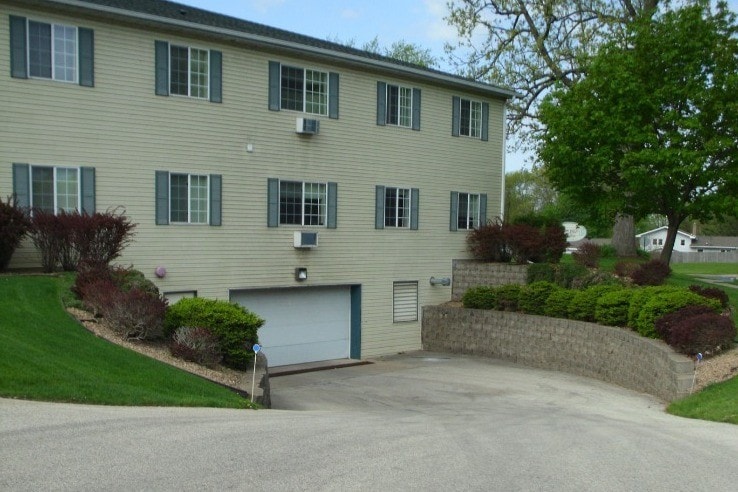 Building Photo - 1264 County Rd PH