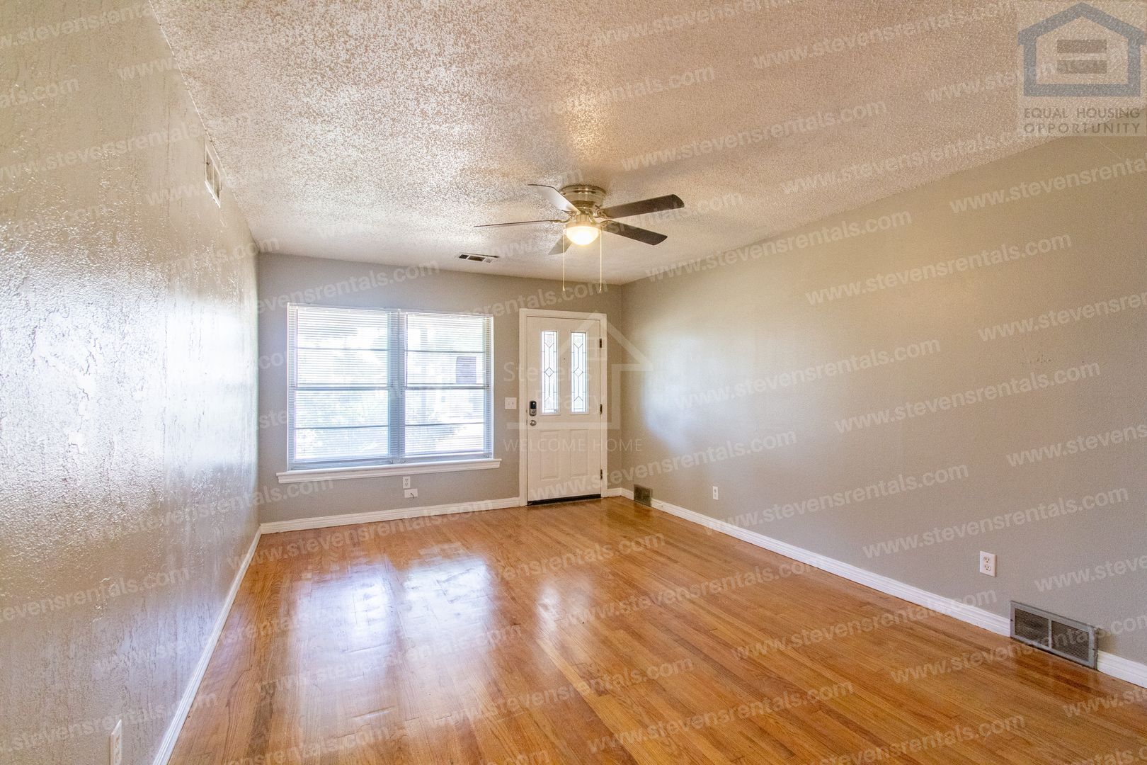 Building Photo - 2205 NW Smith Ave