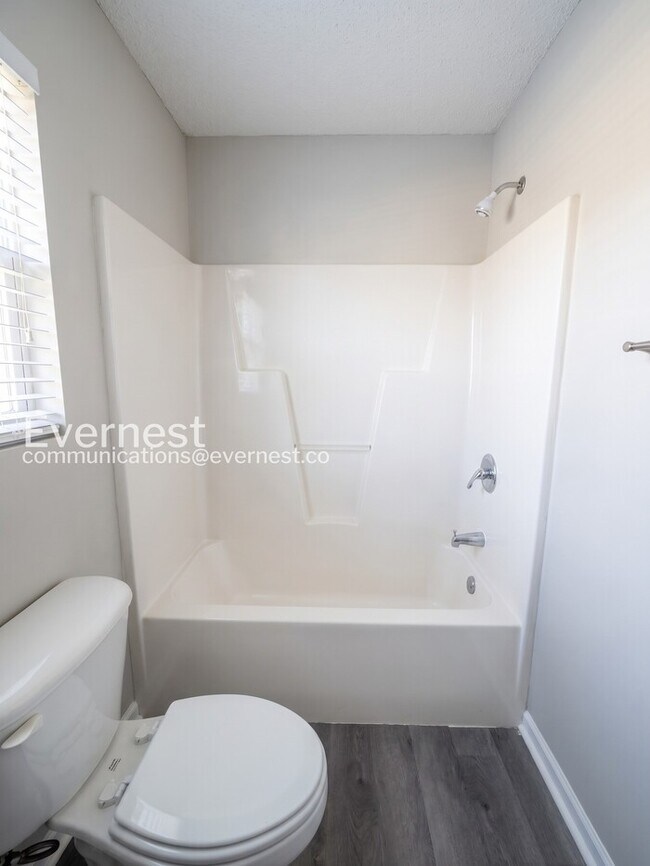 Building Photo - 3612 Mizell Rd