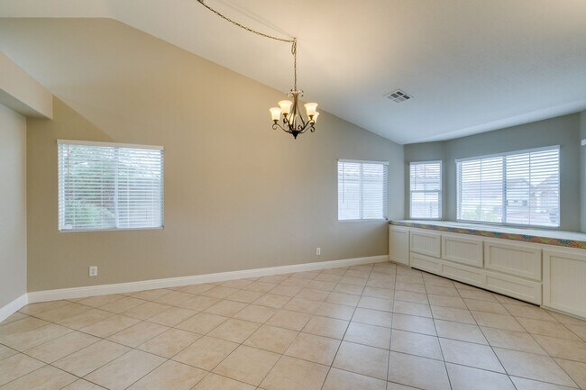Building Photo - 437 Waterwheel Falls Dr