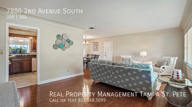 Building Photo - ***Beautiful St Pete Waterfront Home***