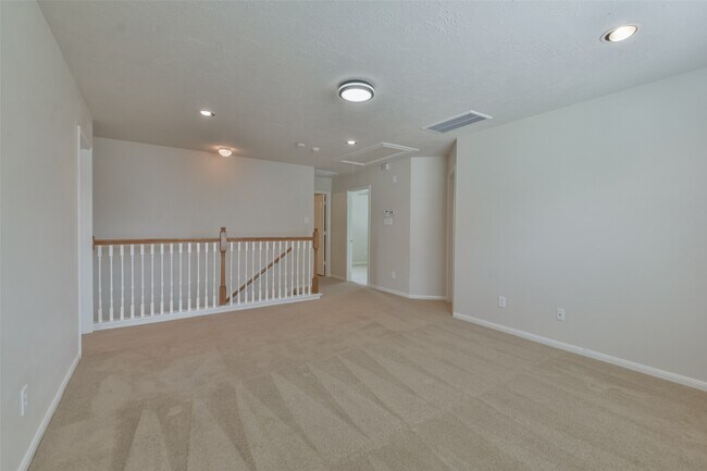 Building Photo - 7934 Blue Wahoo Ln