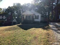 Building Photo - 2615 Farthing St